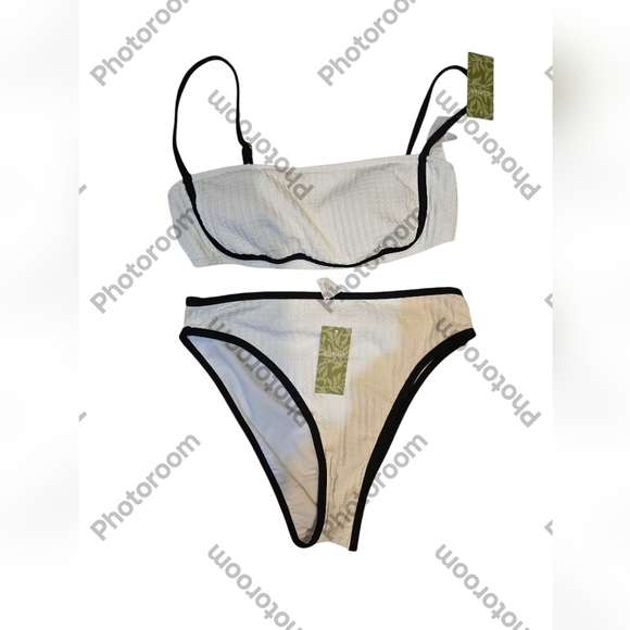 Other - Cupshe White and Black Bikini Set